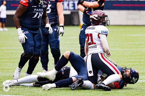 Rhein Fire @ Musketeers-176