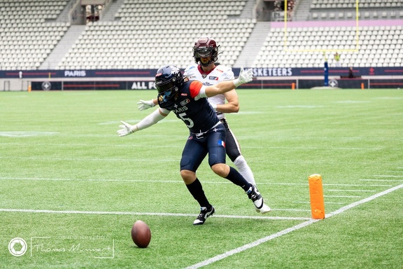 Rhein Fire @ Musketeers-177